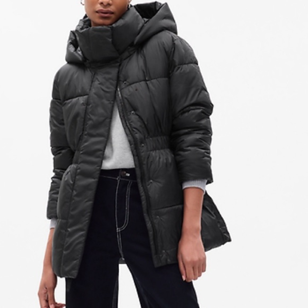 GAP Puff Cinched Jacket - Picture 2 of 4